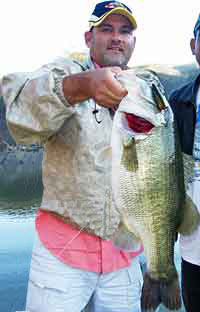 Giant Lake Comedero Mexico female bass fell for a Rebel Pop'R.