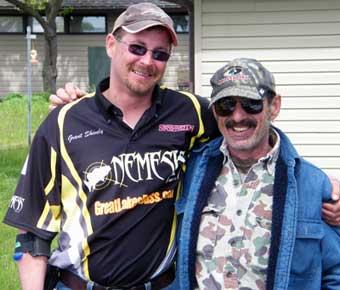 Lake St. Clair Spring DK Open East 2010 champions MaizeNBlue and stackenem