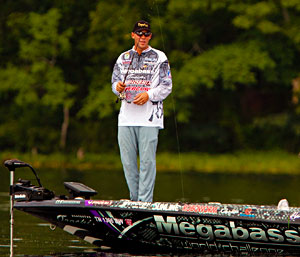 Aaron Martens holds down 2nd place at the All-Star Semi-Final field after day one on Lake Jordan Aaron Martens holds down 2nd place at the All-Star Semi-Final field after day one on Lake Jordan