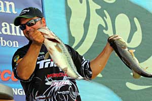 Fred Roumbanis sits in 2nd place behind Rojas with 5 bass for 21 pounds 3 ounces from Toledo Bend Fred Roumbanis sits in 2nd place behind Rojas with 5 bass for 21 pounds 3 ounces from Toledo Bend