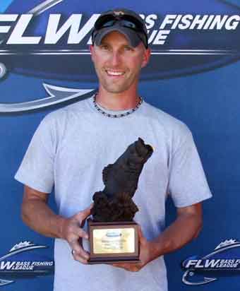 Bob Eastman of Hartland, Michigan won the BFL co-angler title with 19 pounds on the Detroit River to take home $1,648