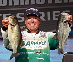 Davy Hite takes over the lead on day two of the Elite Series Alabama Charge on Pickwick Lake with bass like these Davy Hite takes over the lead on day two of the Elite Series Alabama Charge on Pickwick Lake with bass like these