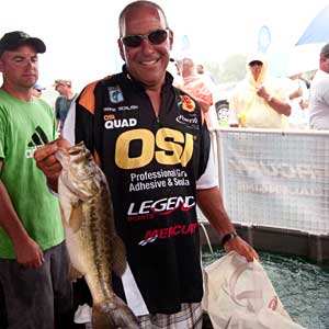 Cleveland Heights Ohio bass pro Frank Scalish weighs in on day two of the 2009 Bassmaster Northern Open on Lake Erie Sandusky Cleveland Heights Ohio bass pro Frank Scalish weighs in on day two of the 2009 Bassmaster Northern Open on Lake Erie Sandusky