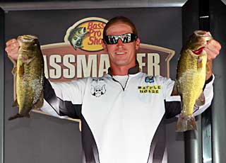 Fisherville Kentucky pro angler Kyle Walling is second in the Bassmaster Northern Open after day one on the Chesapeake Bay