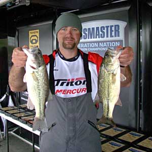 Tennessee's Mark Pierce wins the B.A.S.S. Federation Nation Southern Divisional on Barren River Lake Tennessee's Mark Pierce wins the B.A.S.S. Federation Nation Southern Divisional on Barren River Lake
