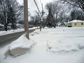 Lansing Michigan buried in snow during the big 2009 freeze Lansing Michigan buried in snow during the big 2009 freeze