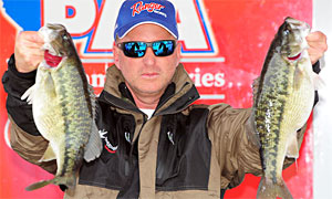 Paul Marks of Cumming, Ga., leads the PAA Tournament Series on Lake Lanier with 30.52 pounds going into the final day Paul Marks of Cumming, Ga., leads the PAA Tournament Series on Lake Lanier with 30.52 pounds going into the final day