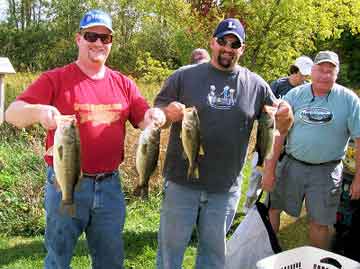 Fall DK Open 2007 champs djkimmel & fowlmouth with other members enjoying great fall bass fishing
