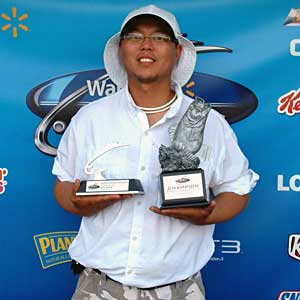 Yoomin Yi of Springfield, Va., won the co-angler title in the Shenandoah Division on the James River to earn $1,493 Yoomin Yi of Springfield, Va., won the co-angler title in the Shenandoah Division on the James River to earn $1,493