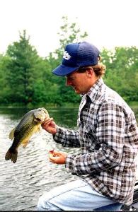 ‘Archive’ file of Dan Launstein with a decent Grand River Lansing bayou largemouth.