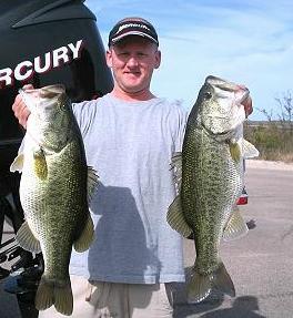 Jon Bondy with 2 more hog largemouths from Texas – winter 2006 – Beauties!